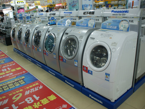 高舉“低碳節(jié)能”旗幟，松下電器掀起變頻風(fēng)